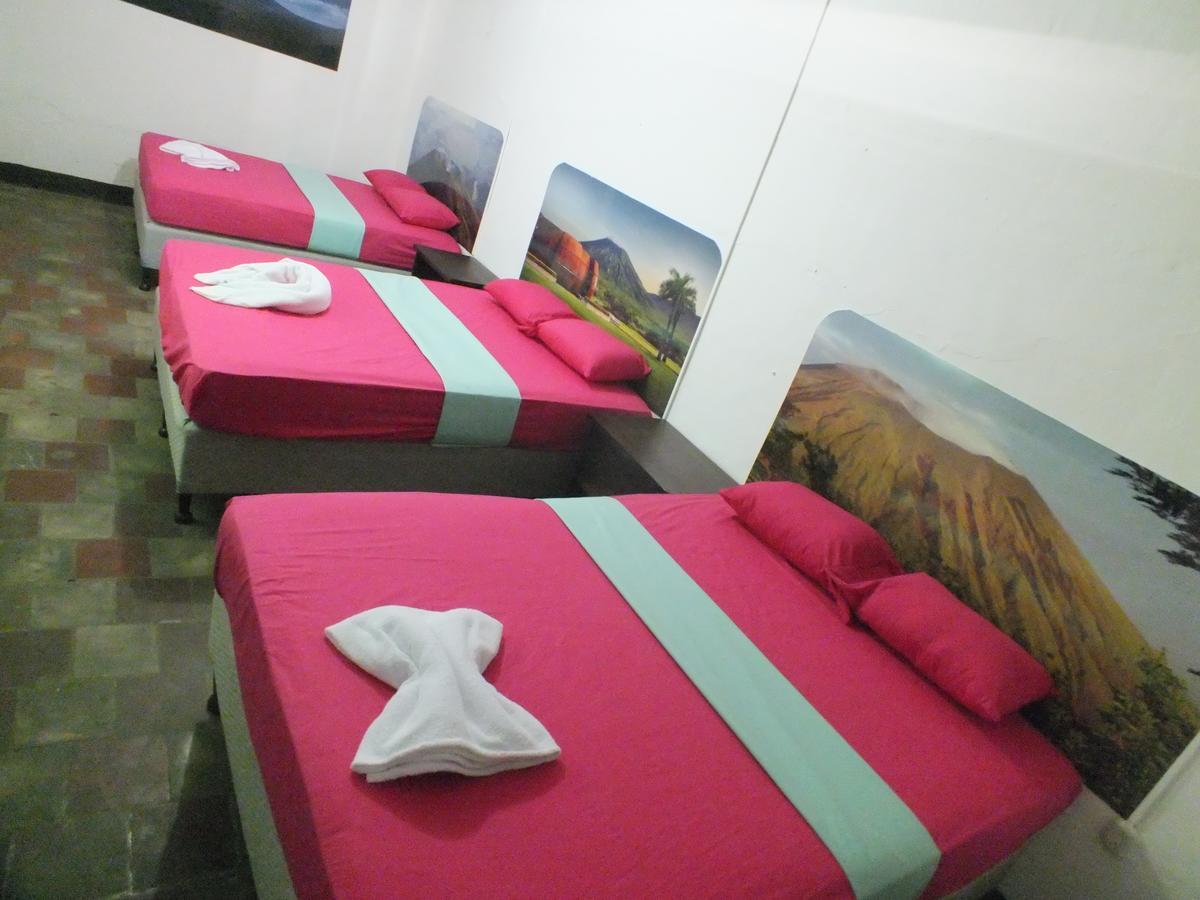 León Volcano Hostel المظهر الخارجي الصورة