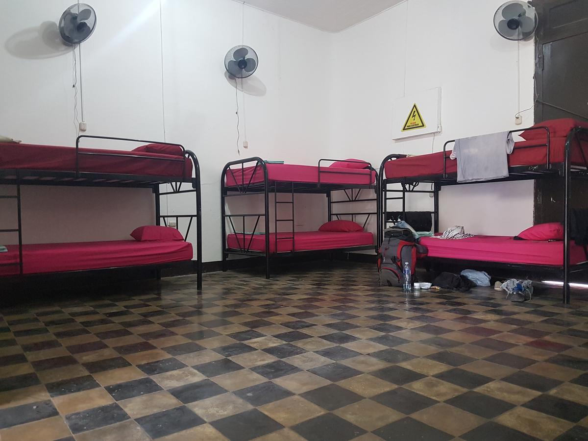 León Volcano Hostel المظهر الخارجي الصورة